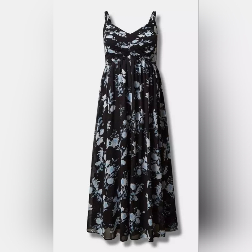 Torrid Black and White Floral Maxi Dress